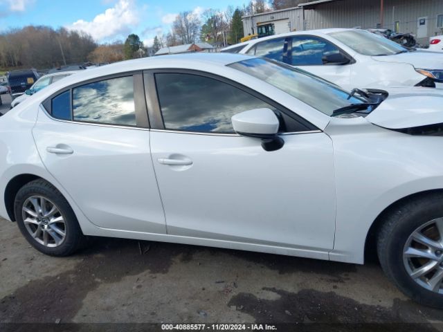 3MZBN1U78HM115586 Mazda Mazda3 Sport