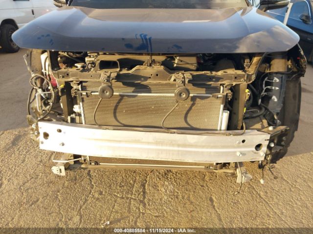 2T3K1RFV3PC244455 Toyota RAV4 LE
