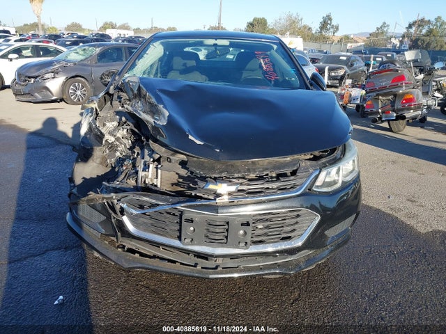 Chevrolet Cruze Ls Auto 2017 1G1BC5SM6H7232370 Image 12