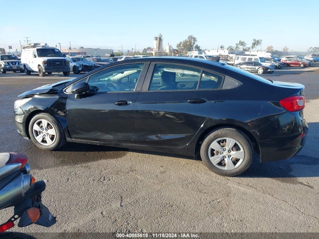 Chevrolet Cruze Ls Auto 2017 1G1BC5SM6H7232370 Image 14