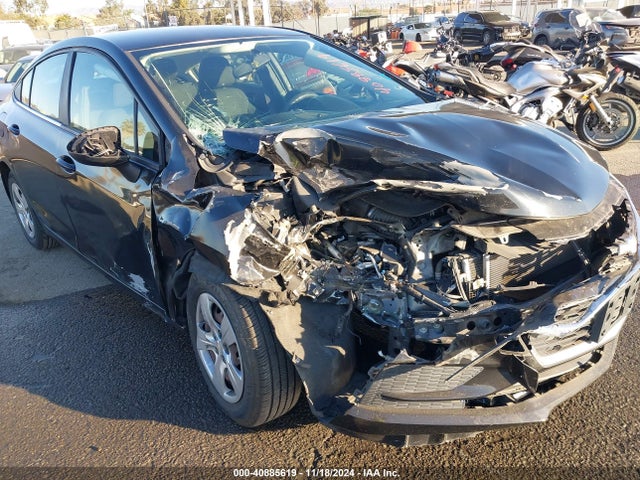 Chevrolet Cruze Ls Auto 2017 1G1BC5SM6H7232370 Image 6