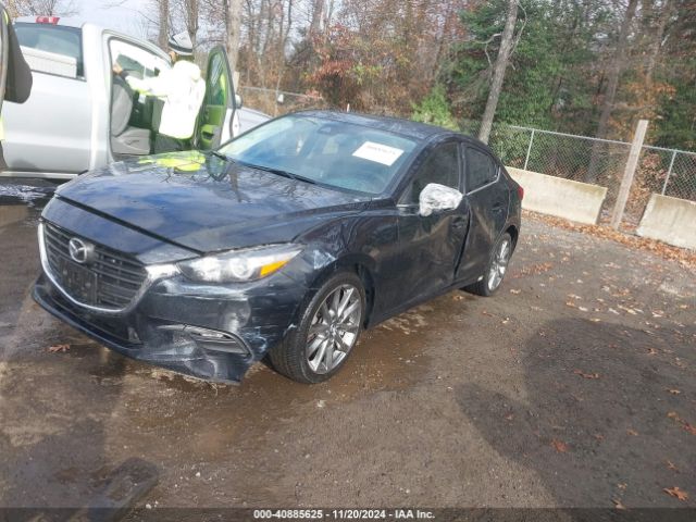 3MZBN1V3XJM249534 Mazda Mazda3 Touring