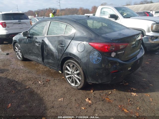 3MZBN1V3XJM249534 Mazda Mazda3 Touring