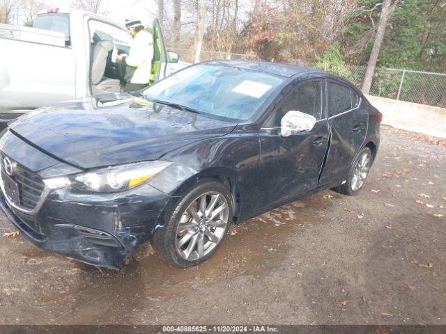 3MZBN1V3XJM249534 Mazda Mazda3 Touring