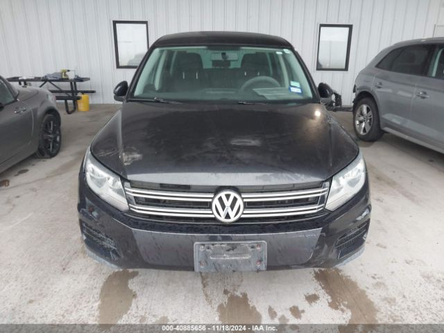 WVGAV3AX5EW568117 Volkswagen TIGUAN SE