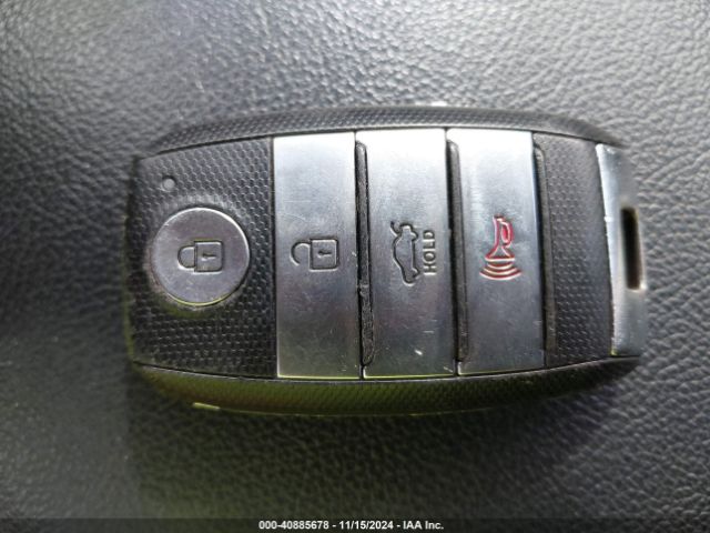 5XXGT4L39LG416716 KIA Optima S