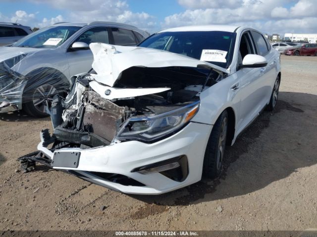 5XXGT4L39LG416716 KIA Optima S