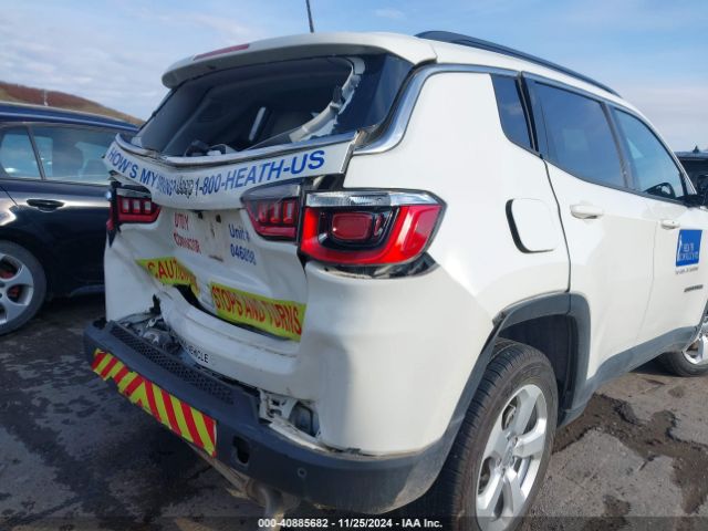 3C4NJDBB9LT129676 Jeep Compass Latitude 4x4
