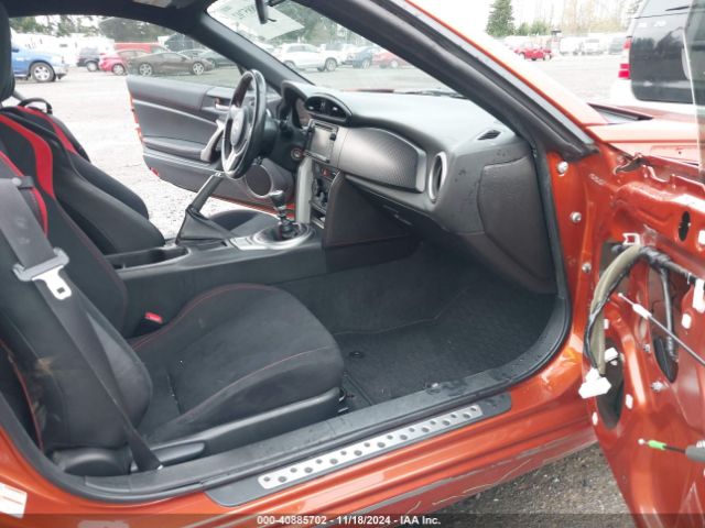 JF1ZNAA17E9702024 Scion FR-S