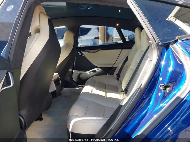 2019 TESLA MODEL S 5YJSA1E28KF335016 Photo 7