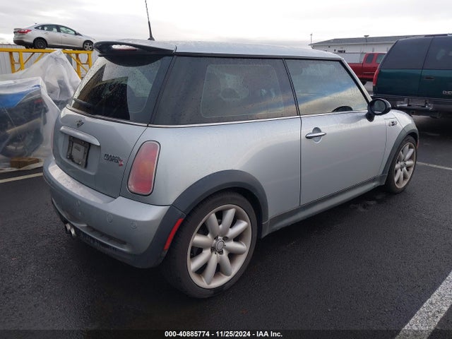 2003 MINI COOPER S WMWRE33483TD68910 Photo 3