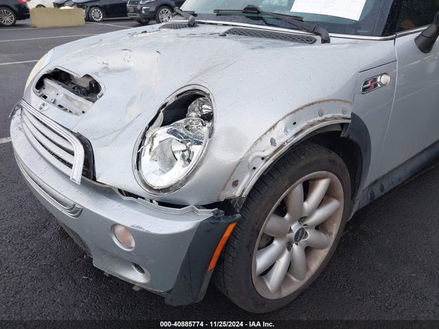 2003 MINI COOPER S WMWRE33483TD68910 Photo 5