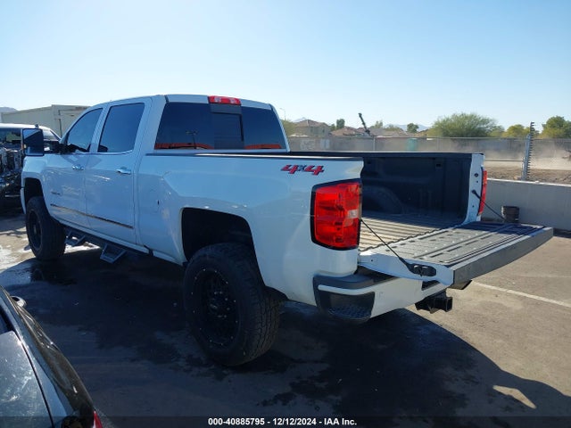1GC1KWEG8JF268008 Chevrolet Silverado 2500hd Ltz