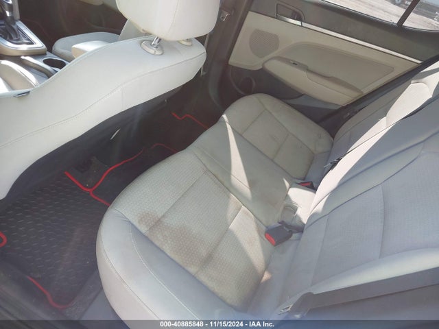 Hyundai ELANTRA SE 2017 5NPD84LF5HH021166 Image 8