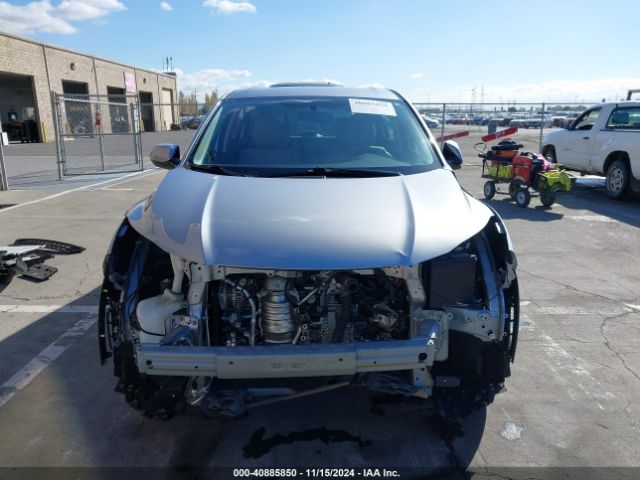 3CZRU6H37NM761832 Honda Hr-v Awd Lx