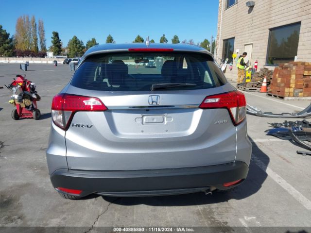 3CZRU6H37NM761832 Honda Hr-v Awd Lx