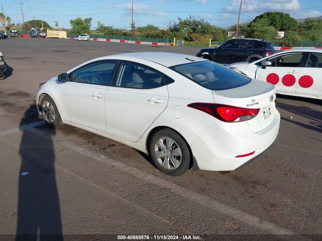 Hyundai ELANTRA SE 2016 5NPDH4AE8GH721224 Image 3
