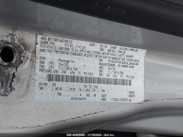 1FADP3K29GL264345 Ford FOCUS SE