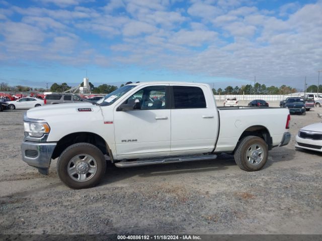 3C6UR5DJ9NG349868 RAM 2500 Big Horn  4x4 6'4 Box