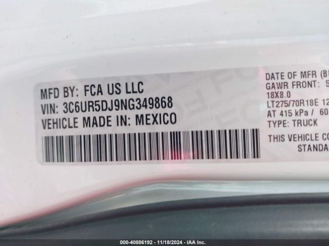 3C6UR5DJ9NG349868 RAM 2500 Big Horn  4x4 6'4 Box