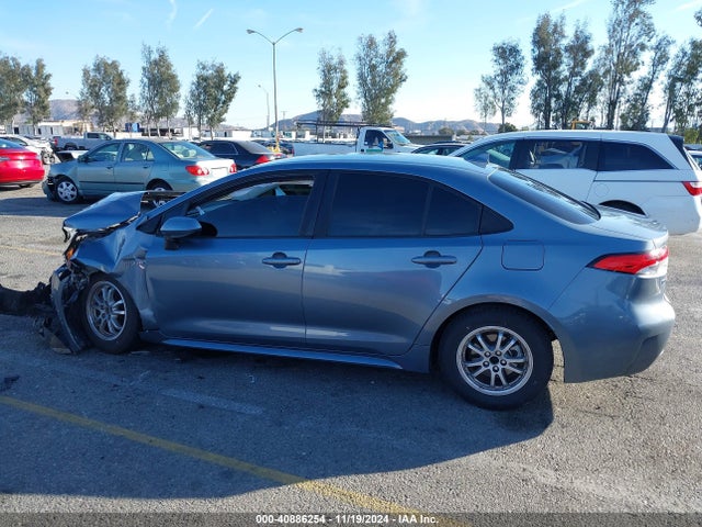 Toyota Corolla Hybrid Le 2021 JTDEAMDE0MJ008325 Image 13