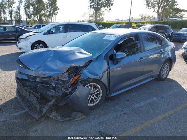 Toyota Corolla Hybrid Le 2021 JTDEAMDE0MJ008325 Image 2