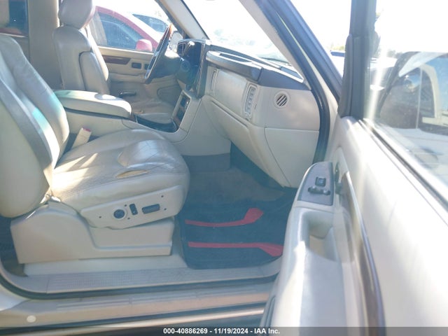 2004 CADILLAC ESCALADE 1GYEC63T14R168747 Photo 4