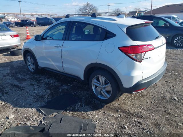 2019 HONDA HR-V 3CZRU6H53KM742496 Photo 2
