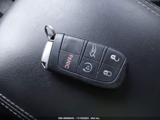 1C3CCCBB4GN149792 Chrysler 200 S