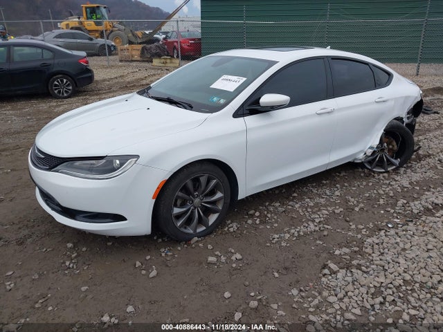 1C3CCCBB4GN149792 Chrysler 200 S