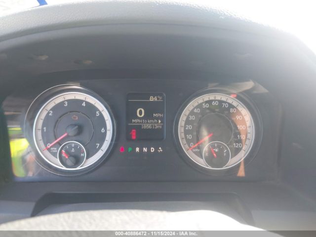 3C6JR6DTXHG613503 RAM 1500 Tradesman  4x2 8' Box