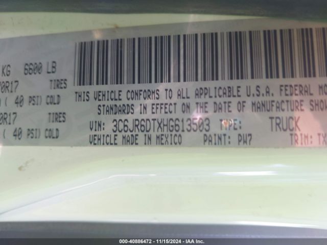 3C6JR6DTXHG613503 RAM 1500 Tradesman  4x2 8' Box