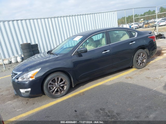 Nissan Altima 2.5 S 2015 1N4AL3AP5FN915307 Image 2