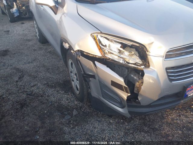 KL7CJKSB4FB079395 Chevrolet Trax 1ls