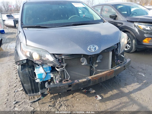 Toyota Sienna Se 8 Passenger 2014 5TDXK3DC0ES429657 Image 6