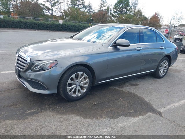 WDDZF4KB9HA198035 Mercedes-Benz E 300 4matic