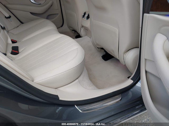WDDZF4KB9HA198035 Mercedes-Benz E 300 4matic