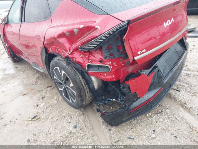 KNDC3DLCXN5036404 KIA Ev6 Wind