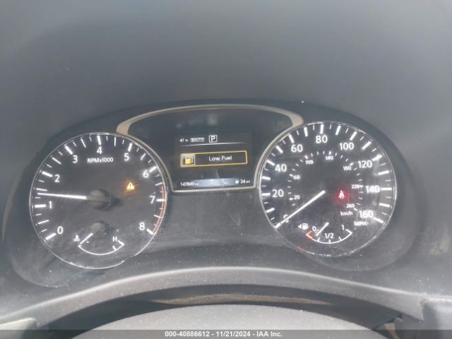 5N1DR2MM7JC662461 Nissan Pathfinder Sl