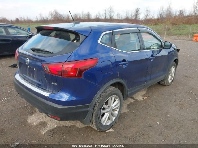 JN1BJ1CR7JW267448 Nissan Rogue Sport S