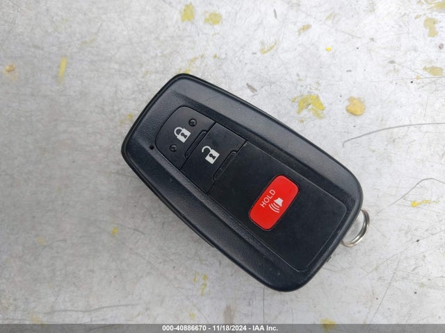 Toyota Prius Xle Awd-e 2020 JTDL9RFU5L3018577 Image 11
