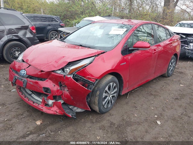 Toyota Prius Xle Awd-e 2020 JTDL9RFU5L3018577 Image 2