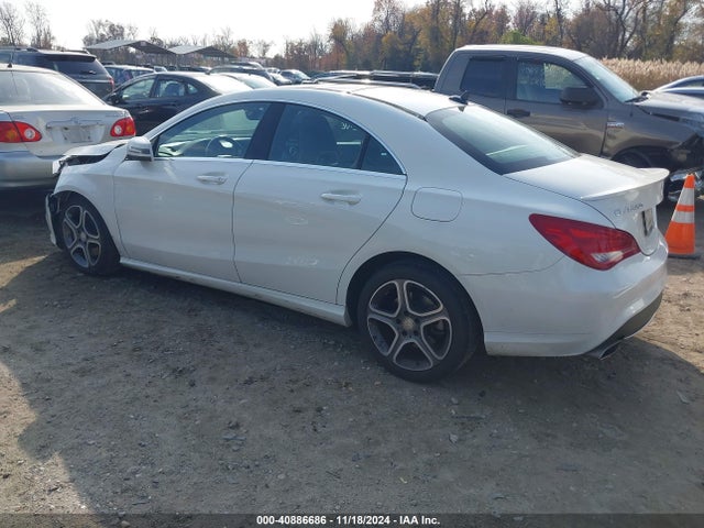 Mercedes-Benz CLA 250 2014 WDDSJ4EB3EN112766 Image 3