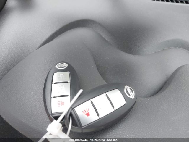 JN8AF5MR3HT705401 Nissan JUKE S