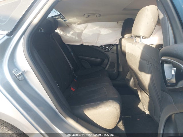 Chrysler 200 Limited 2016 1C3CCCAB0GN168938 Image 8