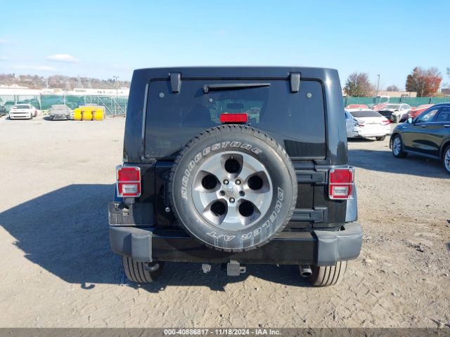 1C4BJWEG5HL672385 Jeep Wrangler Unlimited Sahara 4x4