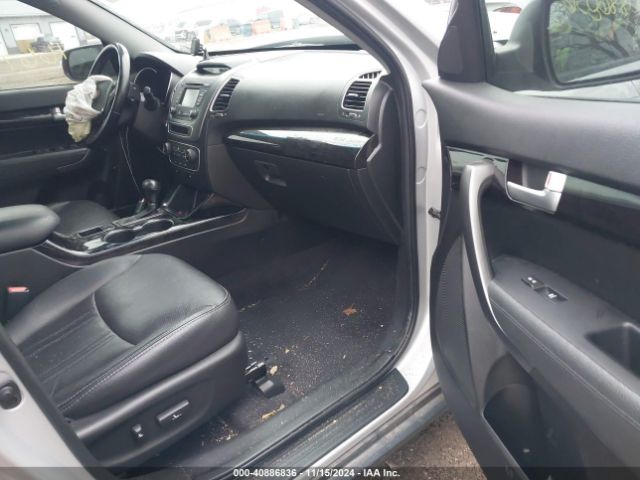5XYKU4A7XFG588668 KIA Sorento Ex V6