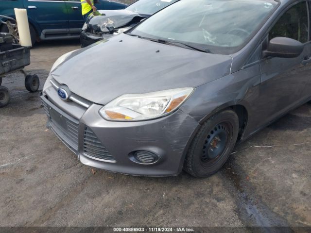 1FADP3E29EL460231 Ford FOCUS S