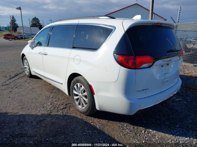 2C4RC1BG7HR642134 Chrysler Pacifica Touring-l