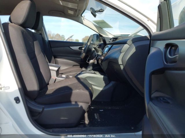 JN1BJ1CP4KW213105 Nissan Rogue Sport S